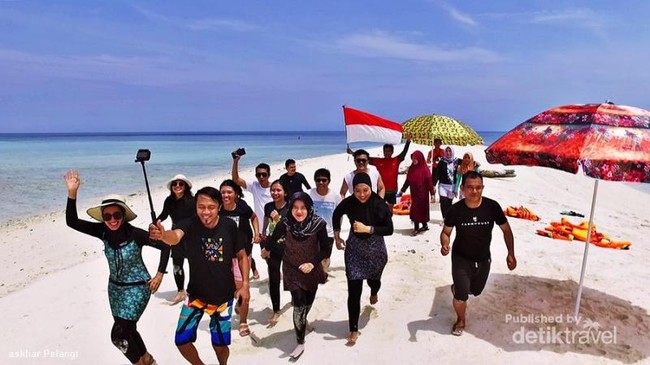 Potret Pasir Timbul Cantik di Gusung Tallu Balabalakang