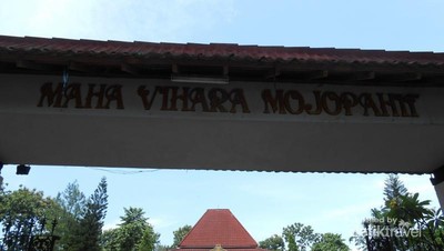 Potret Patung Buddha Tidur Asli Indonesia