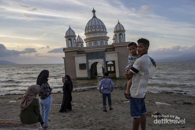 Potret Semangat Baru Setahun Pascagempa dan Tsunami Palu
