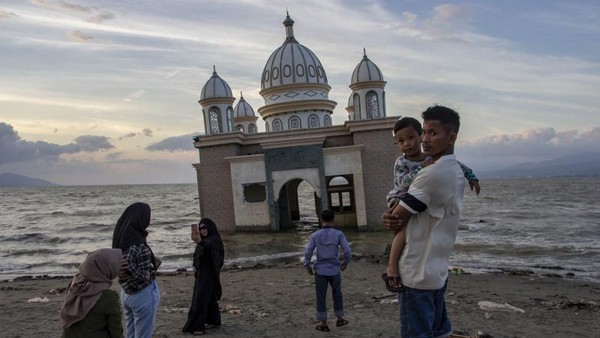 Potret Semangat Baru Setahun Pascagempa dan Tsunami Palu
