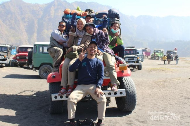 Potret: Terpikat Indahnya Bromo dan Semeru