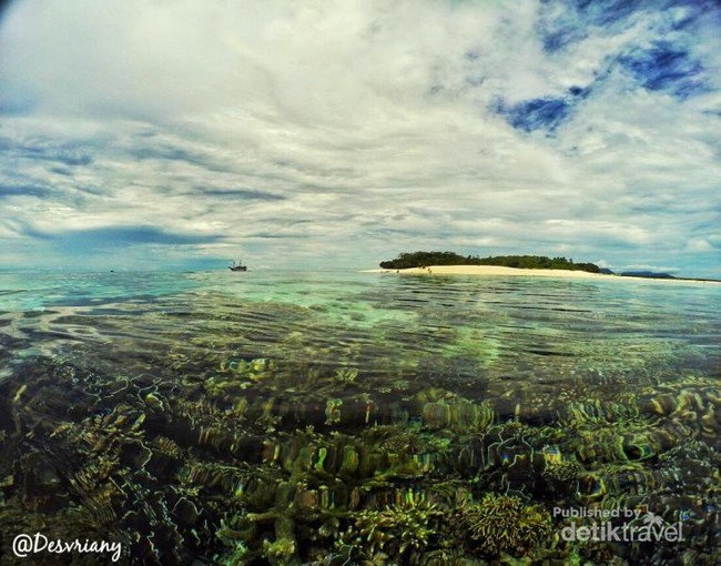 Pulau Nailaka, Surga Tak Berpenghuni di Timur Indonesia