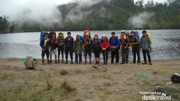 Ranu Kumbolo, Jauh Dekat Sama Cantiknya!