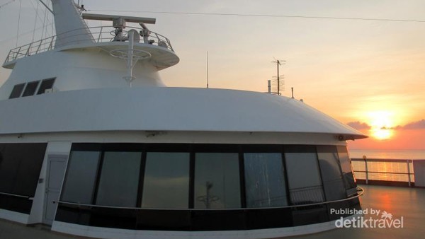 Secantik Ini, Sunset dari Atas Kapal Pesiar