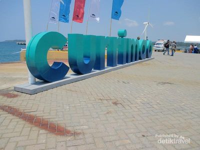 Sejuk Kepulauan Tropis dari Kapal Pesiar