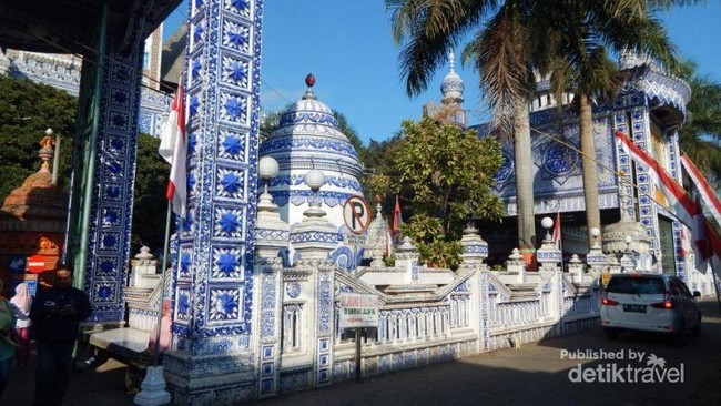 Seperti Ini Masjid yang Unik di Malang