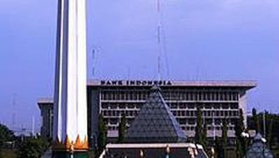 Serunya Wisata Keliling Kota Tua Surabaya!