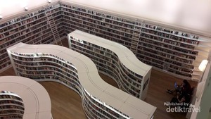 Ssst.. Ada Perpustakaan Tersembunyi di Orchard Road Singapura