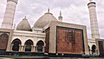 Subhanallah, Megahnya Masjid Ikon Serambi Mekah Riau