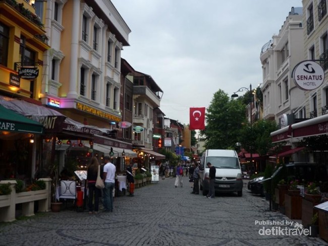 Sultanahmet, Pesona Istanbul yang Menawan Hati