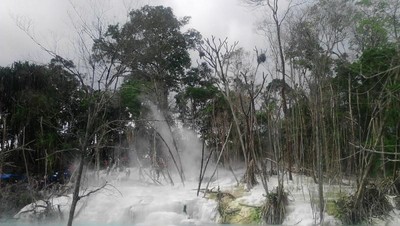 Sumatera Utara Juga Punya Kawah Putih