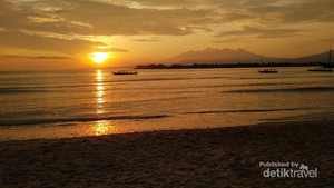 Syahdunya Matahari Pagi di Gili Trawangan