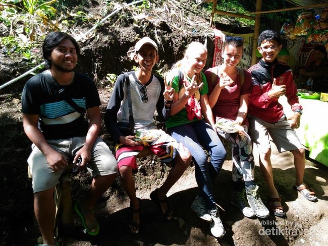 Tahu Tidak, Banyuwangi Punya Air Terjun Cantik!