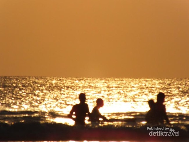 Tak Pernah Bosan ke Kuta Bali