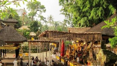Wow! Ada Pura 1.000 Tahun di Bali