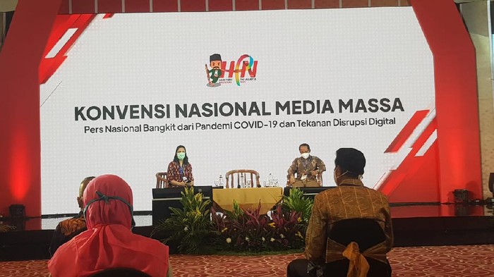 Diskusi Konvensi Nasional Media Massa