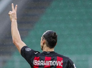 Giroud Segera Datang, Milan Akan punya Dua Penyerang Veteran