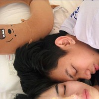 Perubahan keterangan dalam unggahan-unggahan foto Instagramnya bersama Gaga itulah yang membuat dirinya kini menjadi topik perbincangan hangat.  Foto: Instagram/@edlnlaura