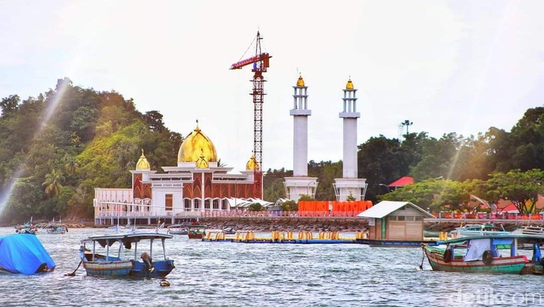 Masjid Terapung Painan Masjid Terapung Painan