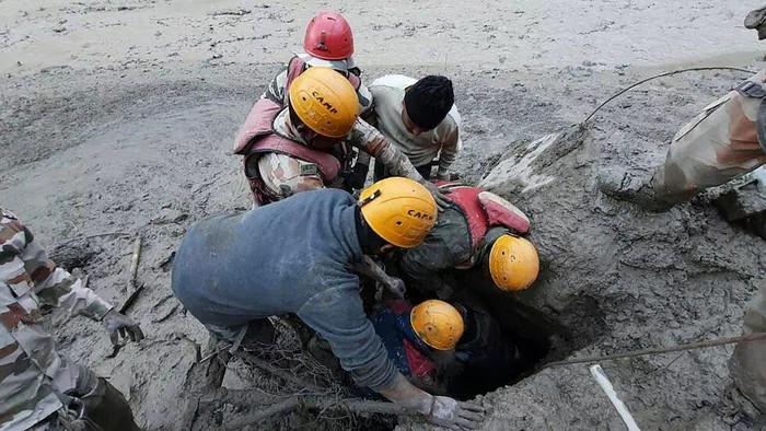A rescue operation is underway in northern India after a glacier broke off, triggering flash flood in the state of Uttarakhand - Indo-Tibetan Border Police (ITBP)/AFP