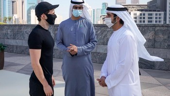 Pendiri Telegram, Pavel Durov, menemui pangeran atau Putra Mahkota Dubai, Sheikh Hamdan bin Mohammed bin Rashid Al Maktoum. Rupanya Sheikh Hamdan sekadar ingin beramah tamah dengan Durov. Apalagi kantor pusat Telegram saat ini berada di Dubai setelah sebelumnya sempat berpindah-pindah di beberapa negara. Foto: Twitter
