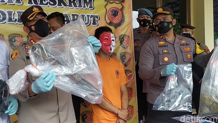 Penampakan bambu yang digunakan pemuda garut bunuh pacar