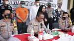 Penampakan Ridho Rhoma Kembali Berbaju Tahanan
