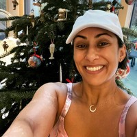 Saira telah menikah dengan pengusaha Steven Hyde pada 2004. Kini keduanya memiliki dua anak.  Foto: Instagram