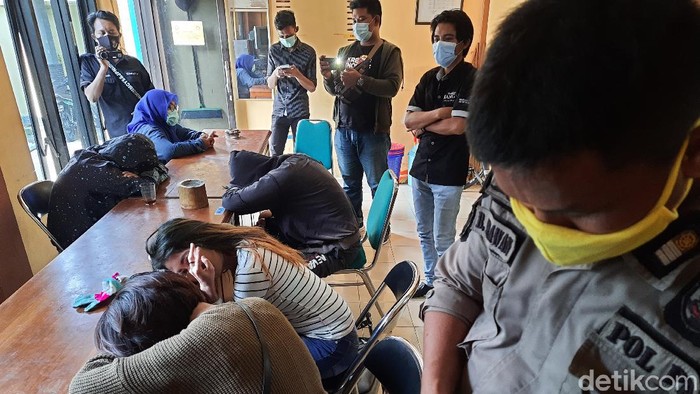 4 Pasangan Mesum Dijaring Satpol PP Situbondo