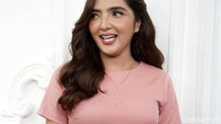 Ashanty pun memberikan penjelasan mengenai kasus anak asuhnya, Muhammad Putra, yang disebut ditelantarkan olehnya. Pool/Palevi S/detikFoto