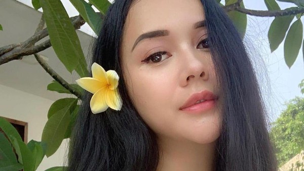 Siapa Calon Papa Baru untuk Anak Aura Kasih?