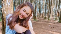 Aura Kasih pernah mengatakan penilaian seksi yang ada di masyarakat tidak pernah ia harapkan atau sengaja dibuat-buat. Foto: dok. Instagram @aurakasih