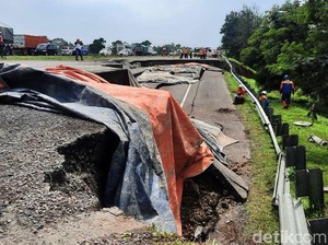 Selain Cipali KM 122, Tol Ini Pernah Rusak Gegara Hujan Lebat