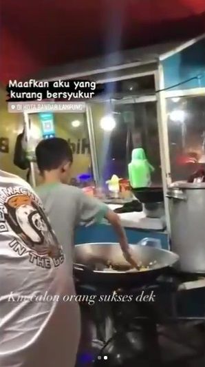 bocah jualan nasi goreng di lampung