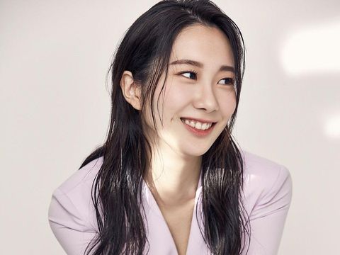 9 Fakta Chae Seo Eun, Pelayan Cantik di Drakor Mr. Queen yang Bikin Salfok