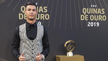 2. Pemilik akun Instagram kedua terbanyak adalah Cristiano Ronaldo yang punya 268 juta followers. Foto: Getty Images/Carlos Rodrigues