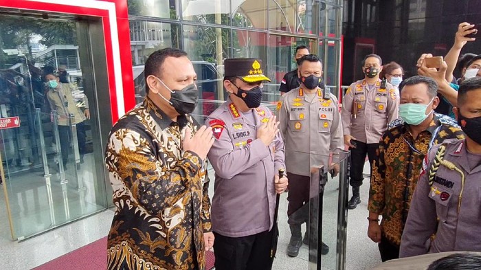 Kapolri Jenderal Listyo Sigit Prabowo datangi KPK (Farih-detikcom)