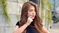 Kimberly Irene memilih jadi model seksi karena menurutnya itu keren. Aku juga merasa punya tubuh seksi dan suka jadi pusat perhatian banyak orang, katanya. (Foto: dok. Instagram @kimberlyirene_) 