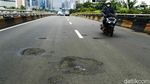 Musim Hujan, Jalan Berlubang di Gatsu Makin Parah