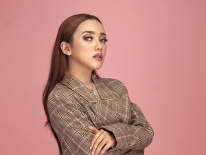 Nada Destya Mau Dikenal karena Karakter Suaranya