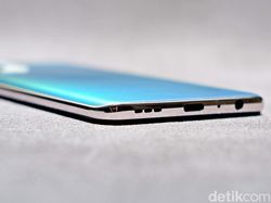 Unboxing Oppo Reno 5 5G, Ponsel Rp 7 Juta Punya Fitur Menggoda