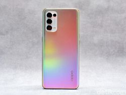 Unboxing Oppo Reno 5 5G, Ponsel Rp 7 Juta Punya Fitur Menggoda