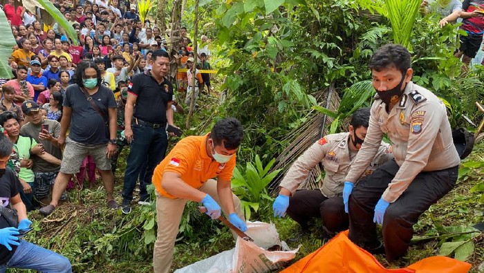 Penemuan mayat dalam karung di Nias Selatan (dok. Istimewa)