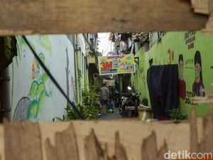 Potret Penerapan PPKM Mikro RT/RW di Jakarta
