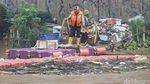 Cling! Kali Pesanggrahan Tetap Bersih di Musim Hujan