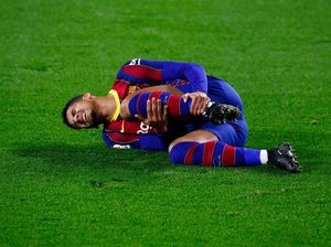 Lubang Menganga di Barcelona