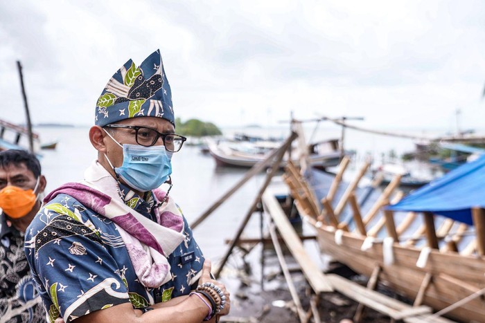 Sandiaga Uno di Desa Batu Hitam