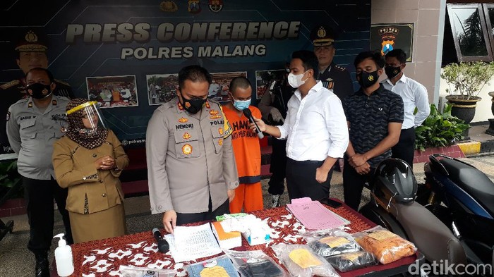 selingkuhan disiram air keras hingga tewas