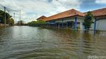 Terminal Jati Kudus Masih Kebanjiran