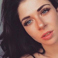 Menurut petugas hotel ada kegaduhan pukul 3 pagi. Pagi harinya, Marc datang ke lobi dengan gelisah.  Foto: dok. Facebook